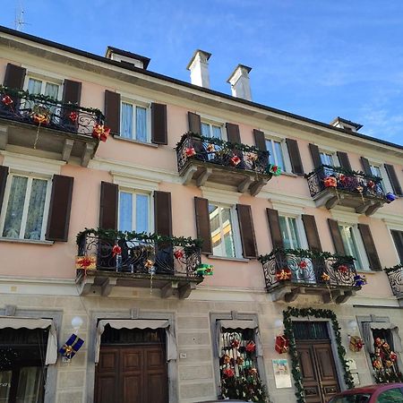 Palazzo Pellanda Apartman Domodossola Kültér fotó