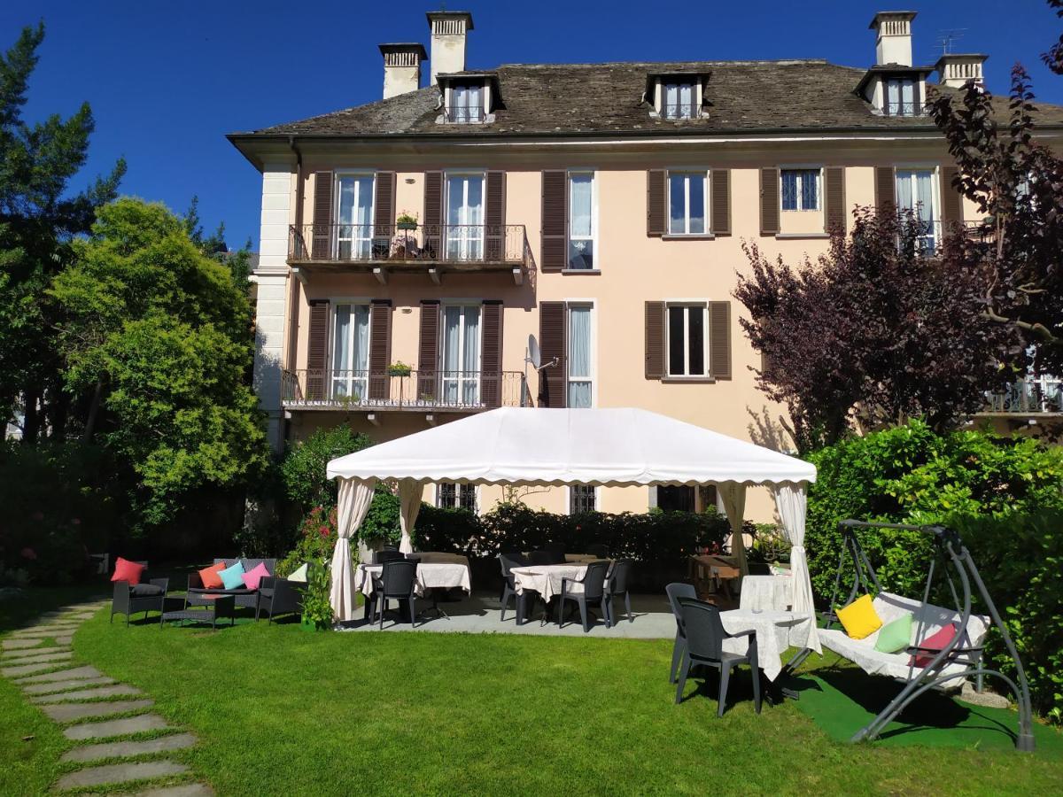 Palazzo Pellanda Apartman Domodossola Kültér fotó